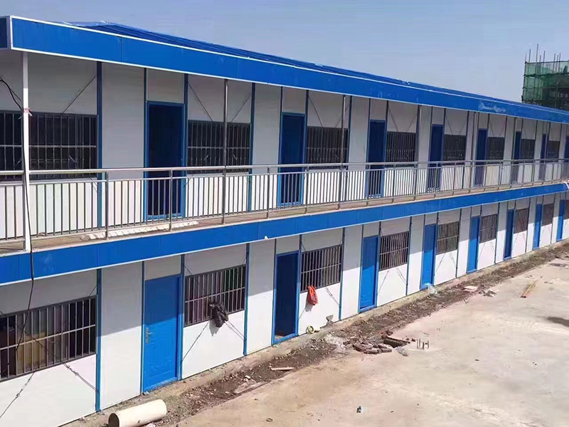 四坡尖頂活動板房
